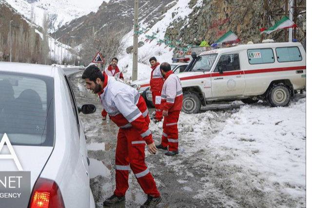 آماده‌باش امدادگران به دلیل برودت هوا و کولاک