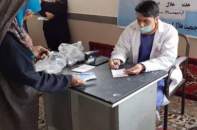 ویزیت بیش از یک هزار و ۵۰۰ نفر از سوی پزشکان داوطلب هلال احمر استان مرکزی