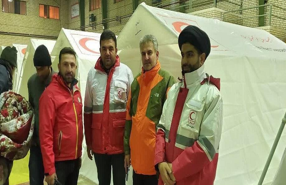 حضور طلاب جهادی در مناطق زلزلهزده