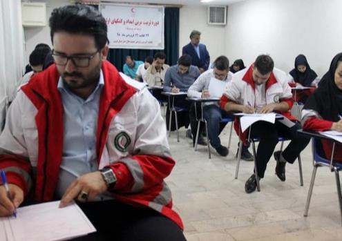 ارائه آموزش های همگانی هلال احمر به ۷۰۰ هزار نفر در خراسان جنوبی
