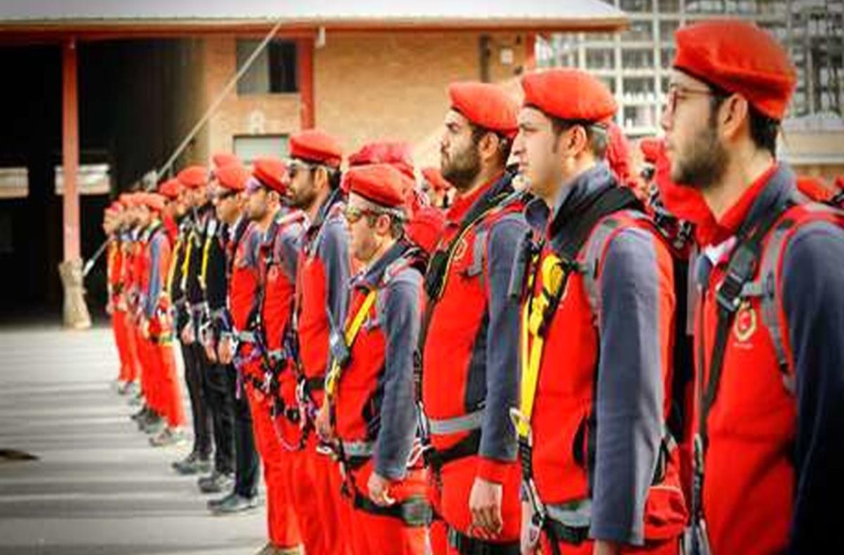 اعزام ۶ تیم امدادی و درمانی به کشور ترکیه