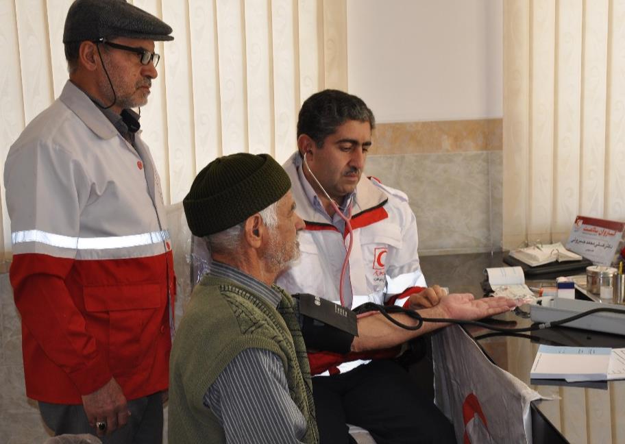 ویزیت رایگان ۱۵۰ نفر در مناطق کمتربرخوردار شهرستان فامنین