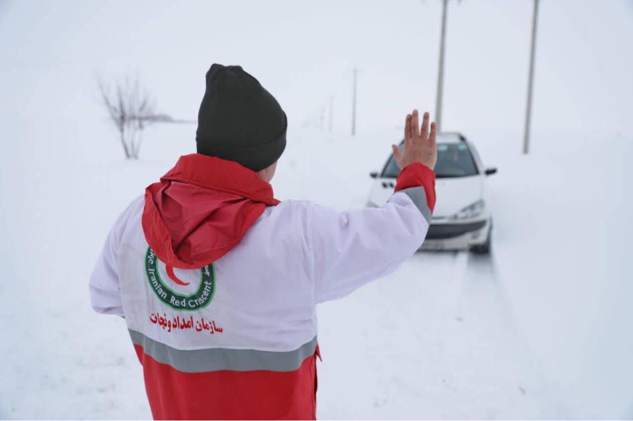 هشدار قرمز وقوع برف و کولاک/ امدادگران به حالت آماده باش درآمدند