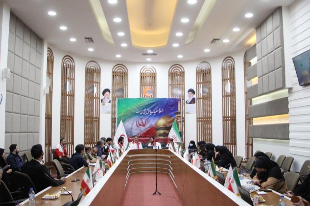 آغاز پویش هلال رحمت استان خراسان رضوی با توزیع ۱۰۵۲ بسته معیشتی در روستاهای محروم