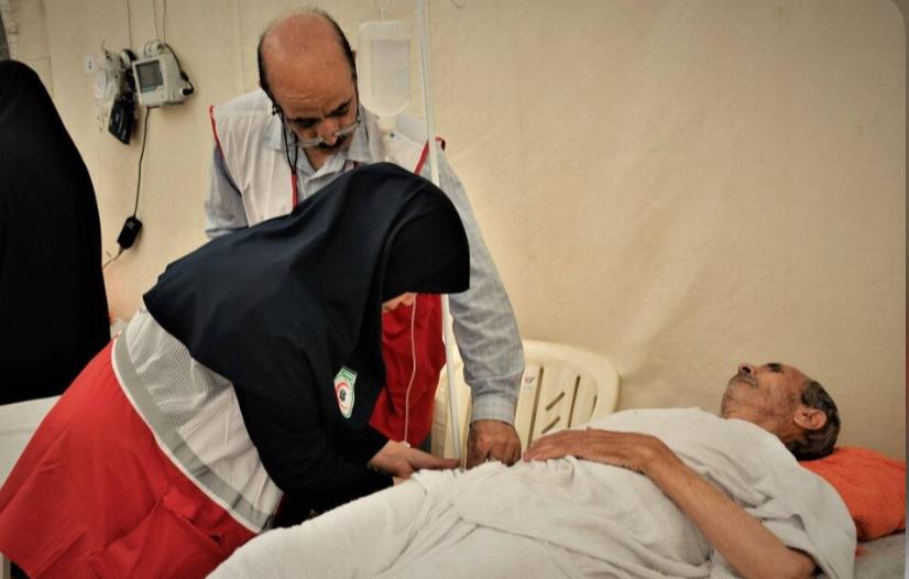 خدمات متنوع کاروان سلامت هلال احمر در روستای «دوگیجان»