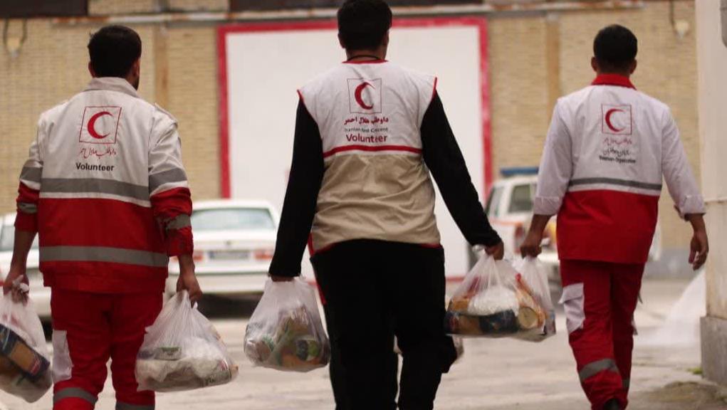 توزیع بستههای حمایتی "هلال رحمت" میان ۱۵۰ هزار خانوار در نوروز و رمضان
