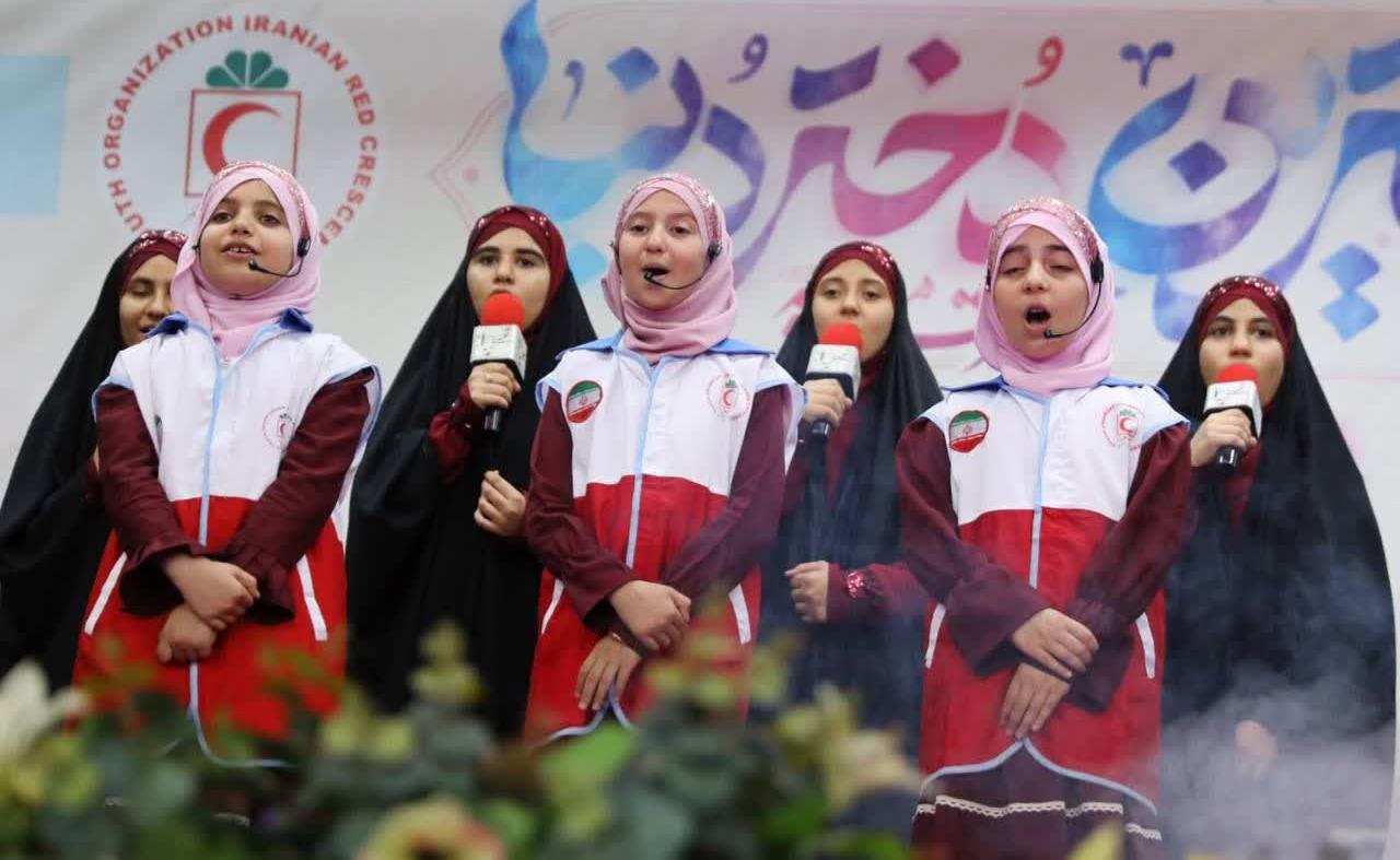 مراسم جشن ولادت حضرت معصومه (س) و گرامیداشت روز دختر برگزار شد