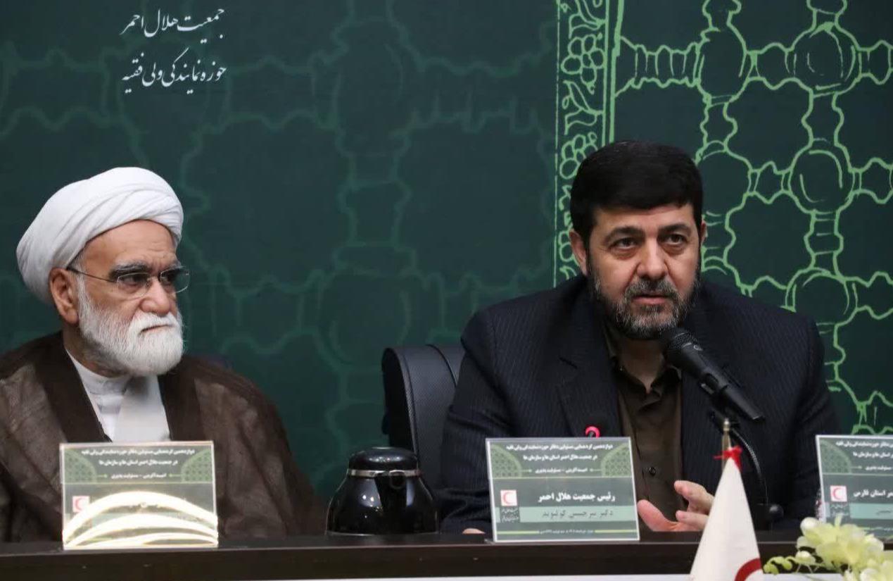 امیدبخشی را با بهرهگیری از قرآن و مسئولیتپذیری را با ترویج نماز در جامعه ارتقا دهیم