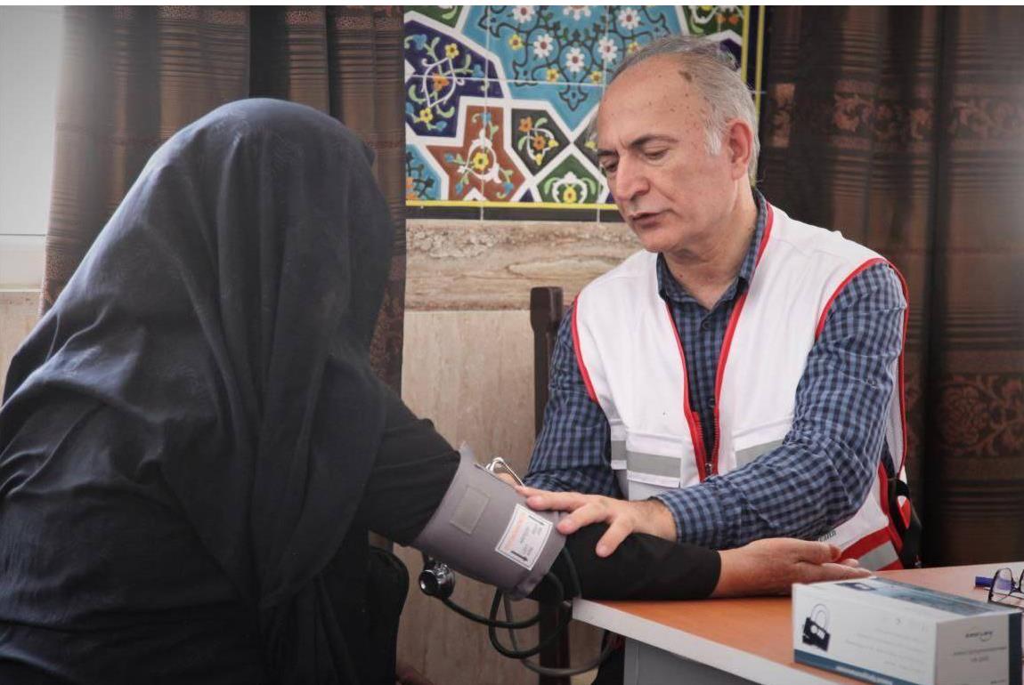 اعزام کاروان سلامت هلالاحمر به منطقه کمتر برخوردار باغ معروف در تبریز