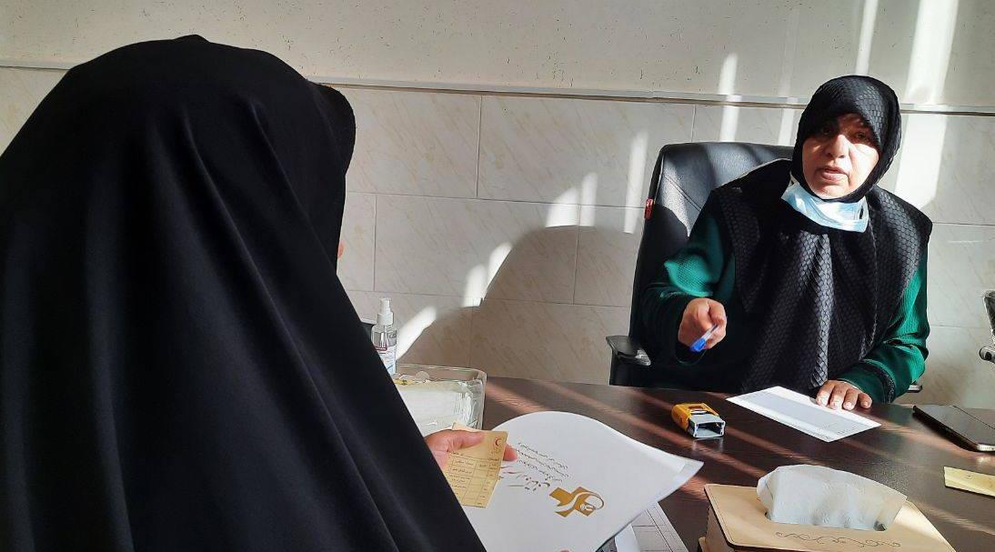 ویزیت رایگان بیماران در درمانگاه هلالاحمر پیشوا با حضور دکتر وحیددستجردی