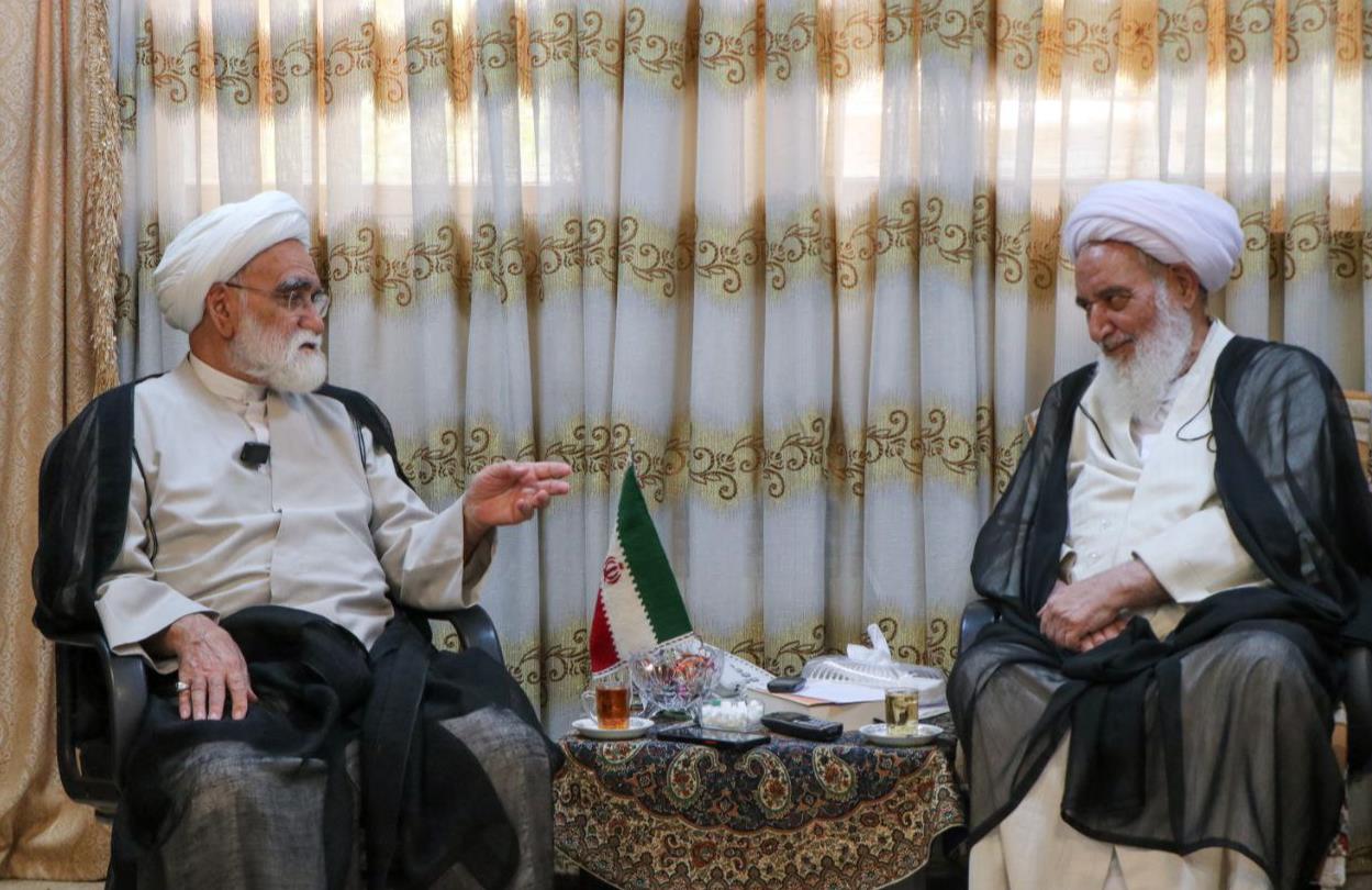 نماینده رهبر معظم انقلاب در جمعیت هلال احمر با نماینده ولی فقیه در استان کرمانشاه دیدار کرد