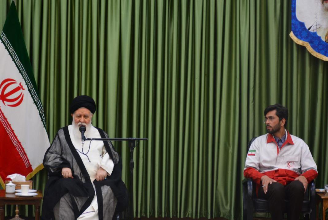 آیتالله علمالهدی: خدمترسانی هلالاحمر به زائران امام رضا (ع) بیبدیل بود
