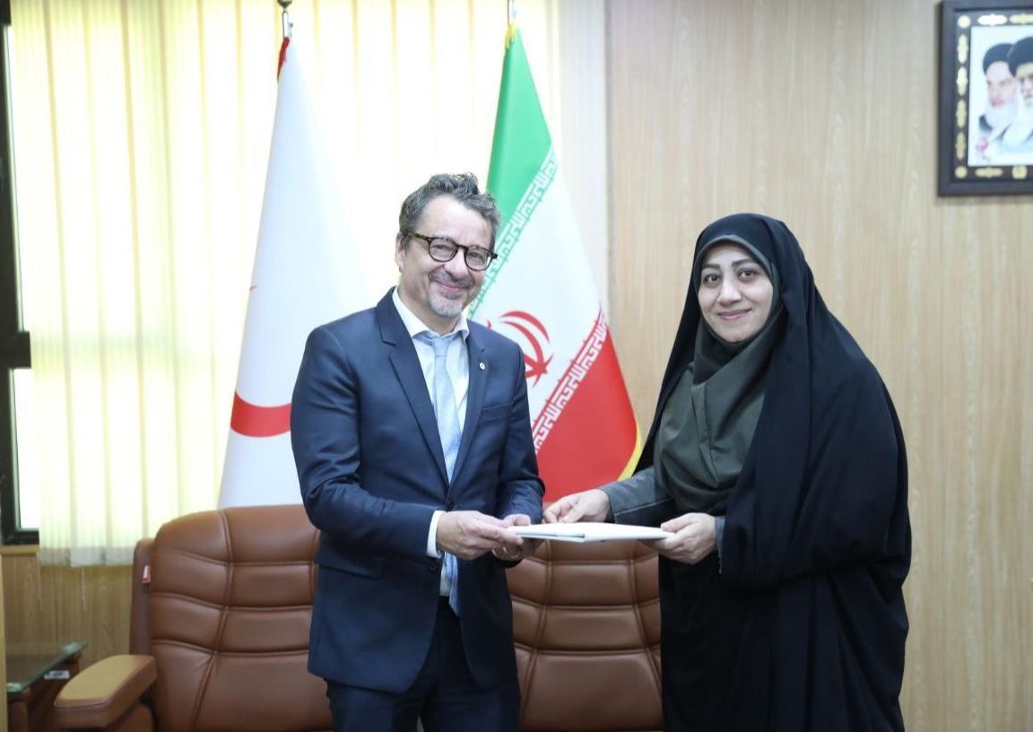 لزوم راه‌اندازی مجدد مراکز سلامت غیرفعال هلال‌احمر در سایر کشورها/ خدمات بشردوستانه هلال‌احمر قابل تحسین است