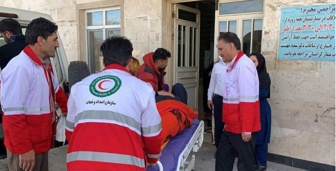 ۱۹ ساعت تلاش امدادگران هلالاحمر برای نجات ۲ کوهنورد در ارتفاعات سبلان