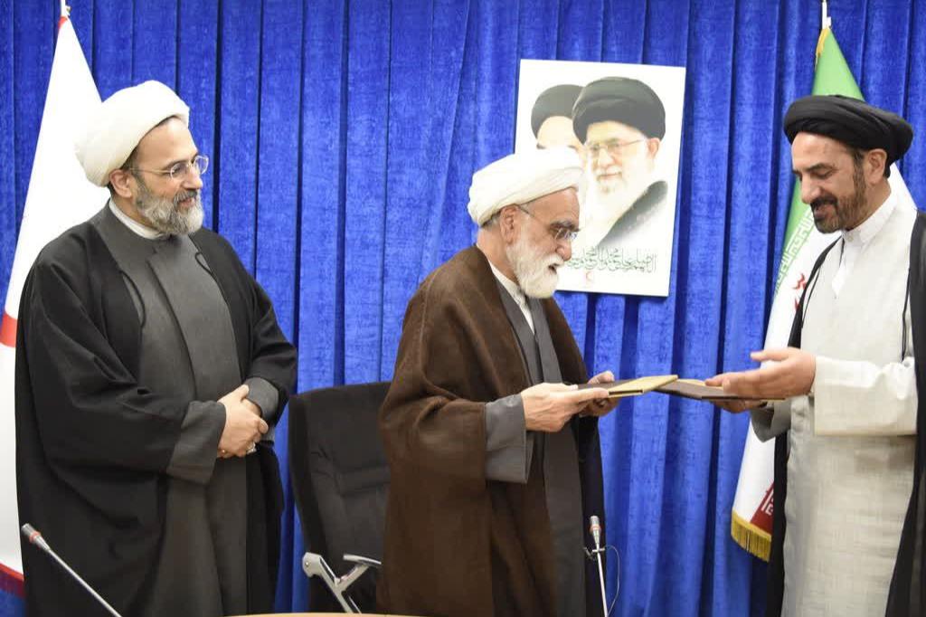 انعقاد تفاهمنامه همکاری حوزه نمایندگی ولی فقیه در هلالاحمر و مرکز خدمات حوزههای علمیه