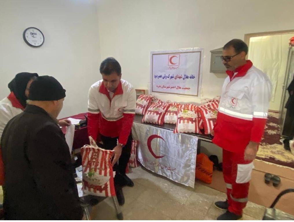 بهرهمندی ۲۵۰۰ مددجو از خدمات داوطلبانه هلالاحمر در ایلام