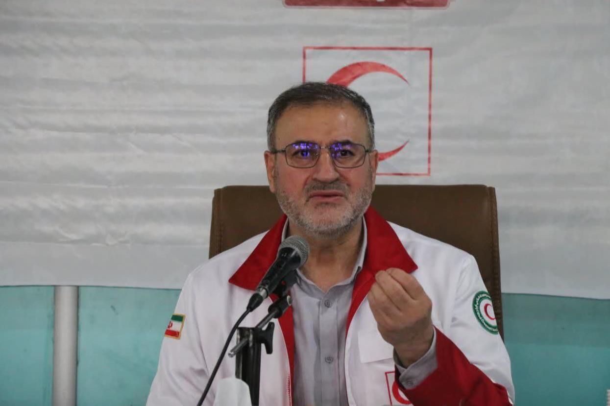 اقدامات داوطلبان هلالاحمر ادامه راه ایثار در دوران دفاع مقدس است