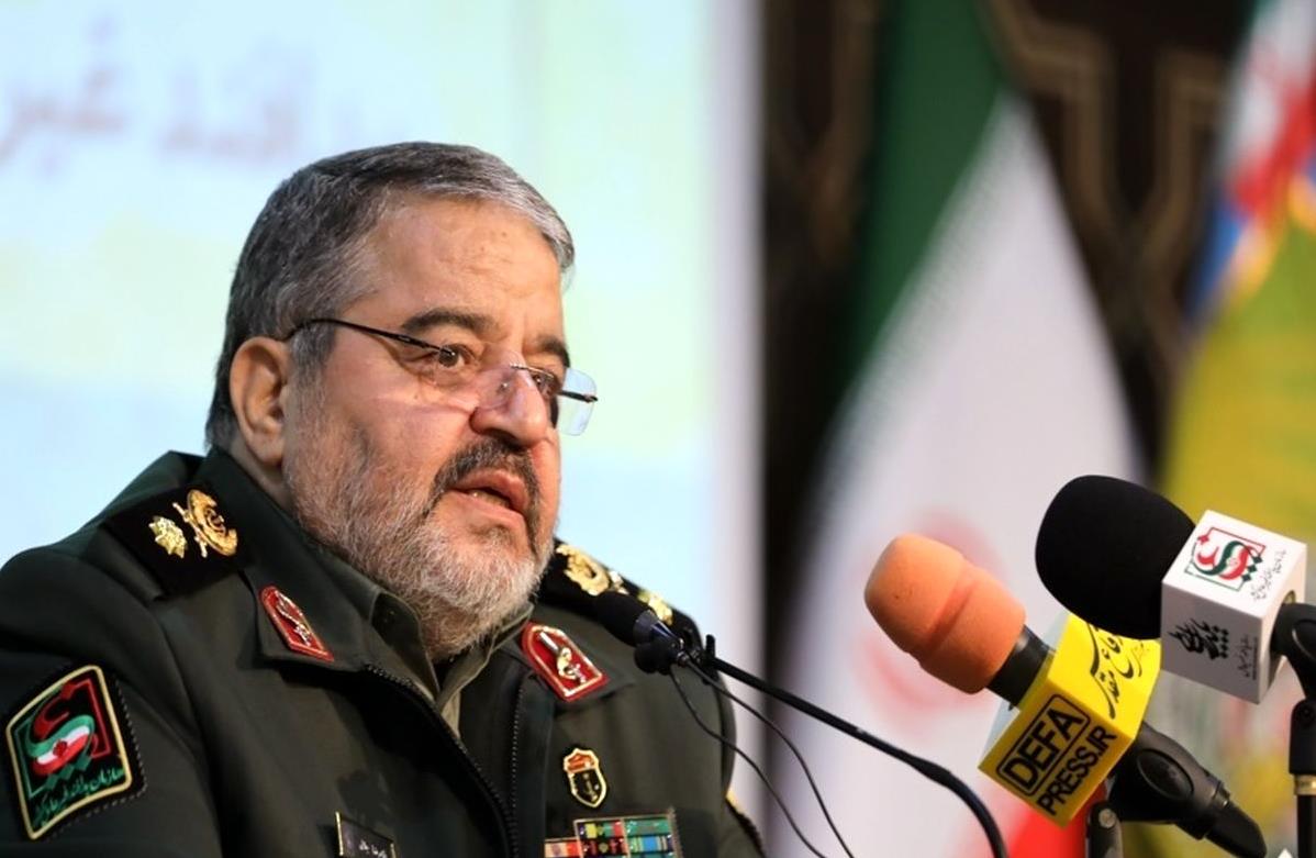 قدردانی سردار جلالی از تلاشهای هلال احمر در راستای ارتقاء قدرت ملی