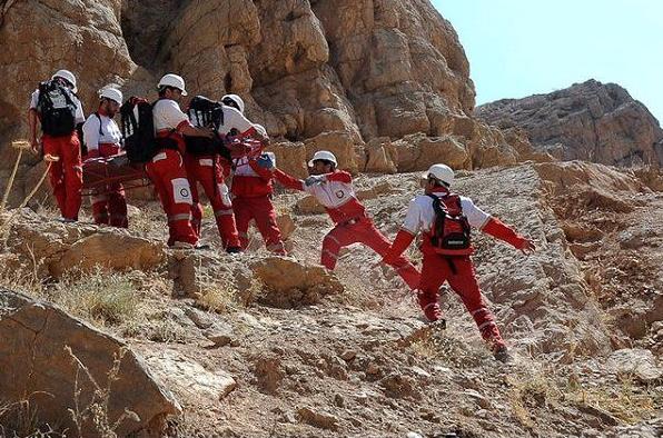 نجات 3 کوهنورد گم شده در ارتفاعات شاه‌جهان اسفراین
