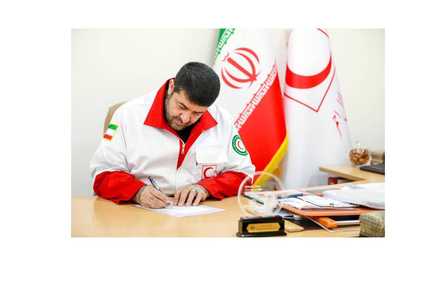 پیام تسلیت رئیس جمعیت هلالاحمر در پی درگذشت پدر شهید والامقام حاج سعید امینى