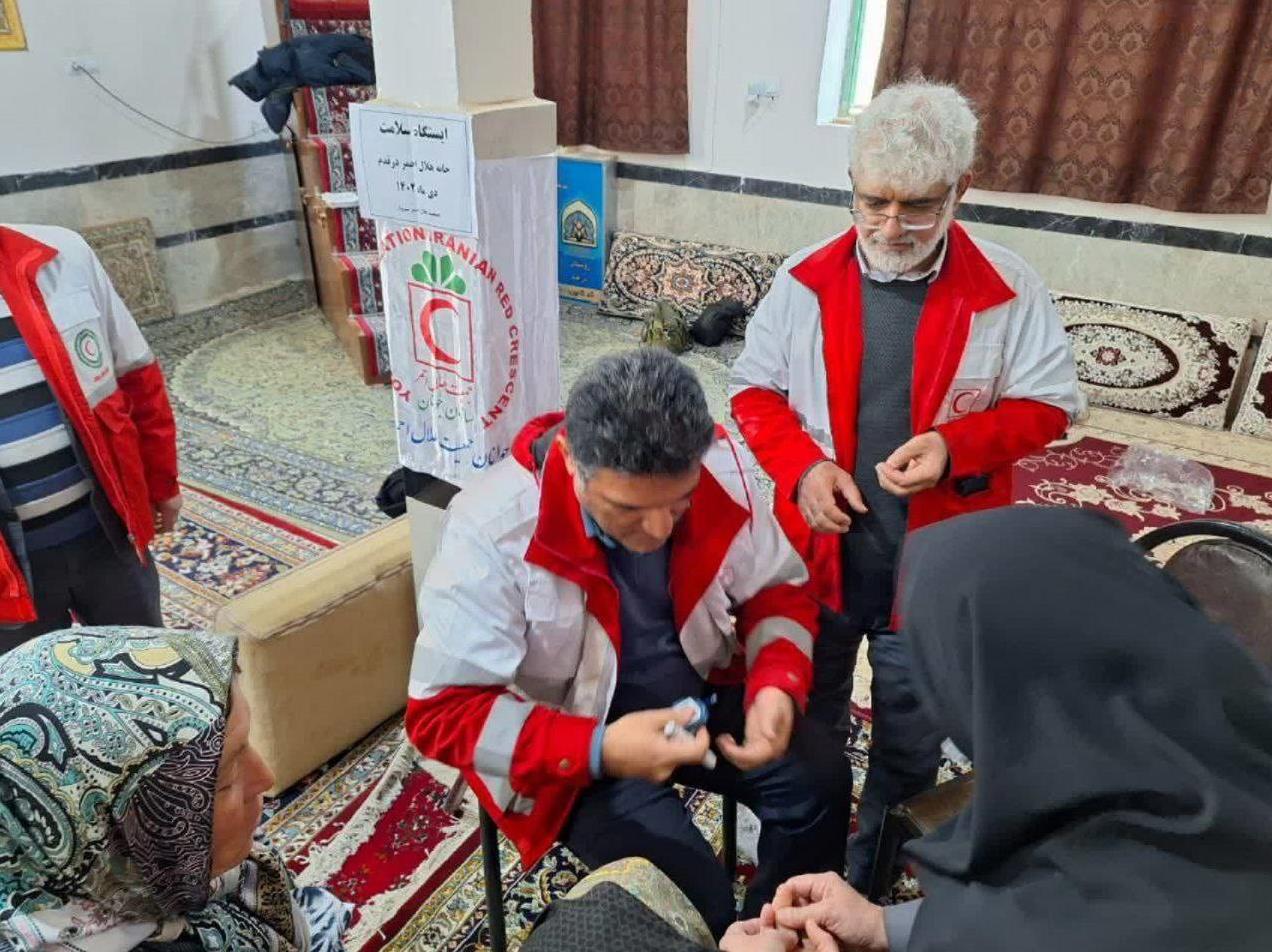 درمان رایگان ۳۰۰ نفر در محلات کم برخوردار شیراز