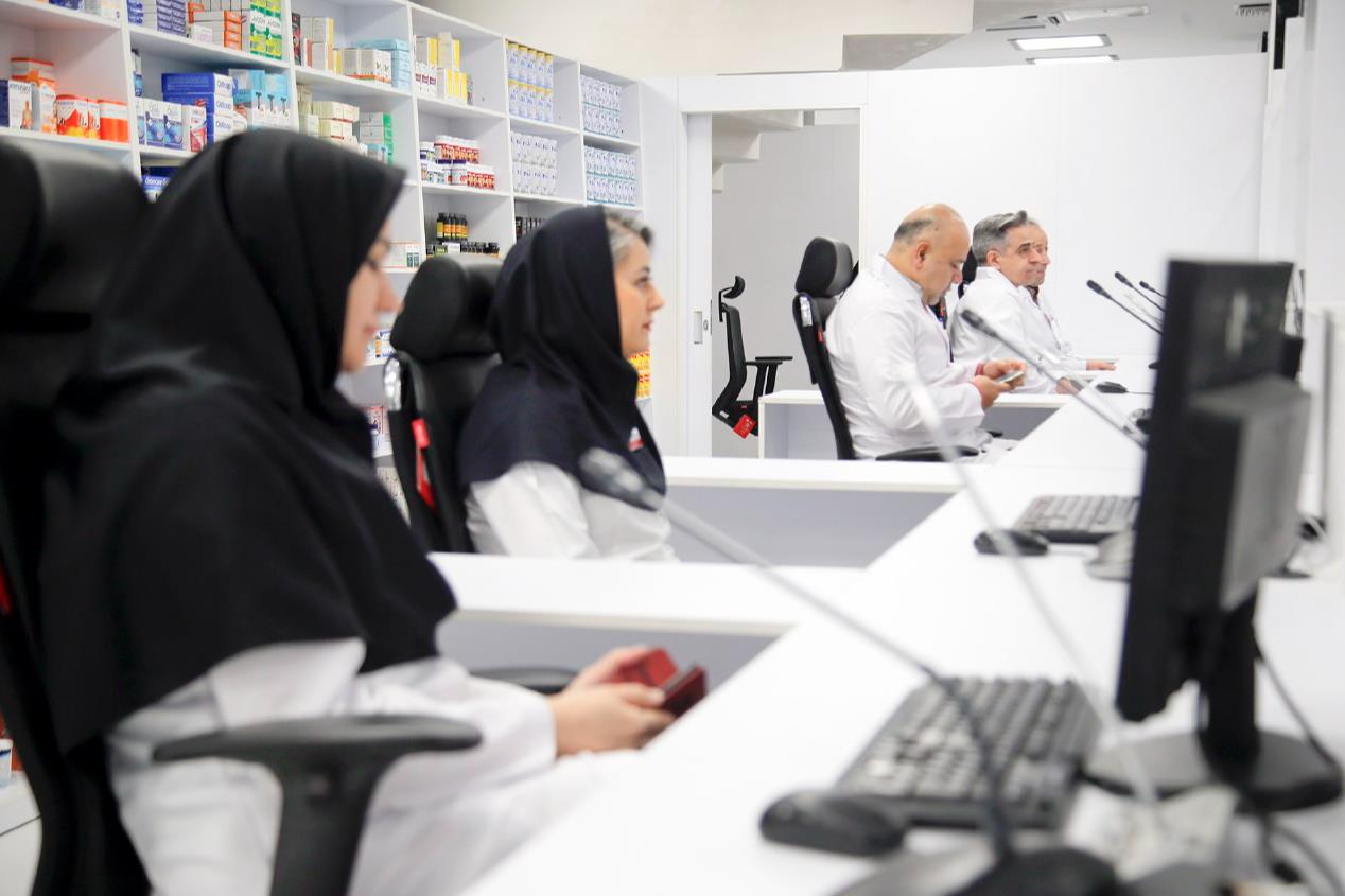 جذب تکنیسین در داروخانه هلالاحمر