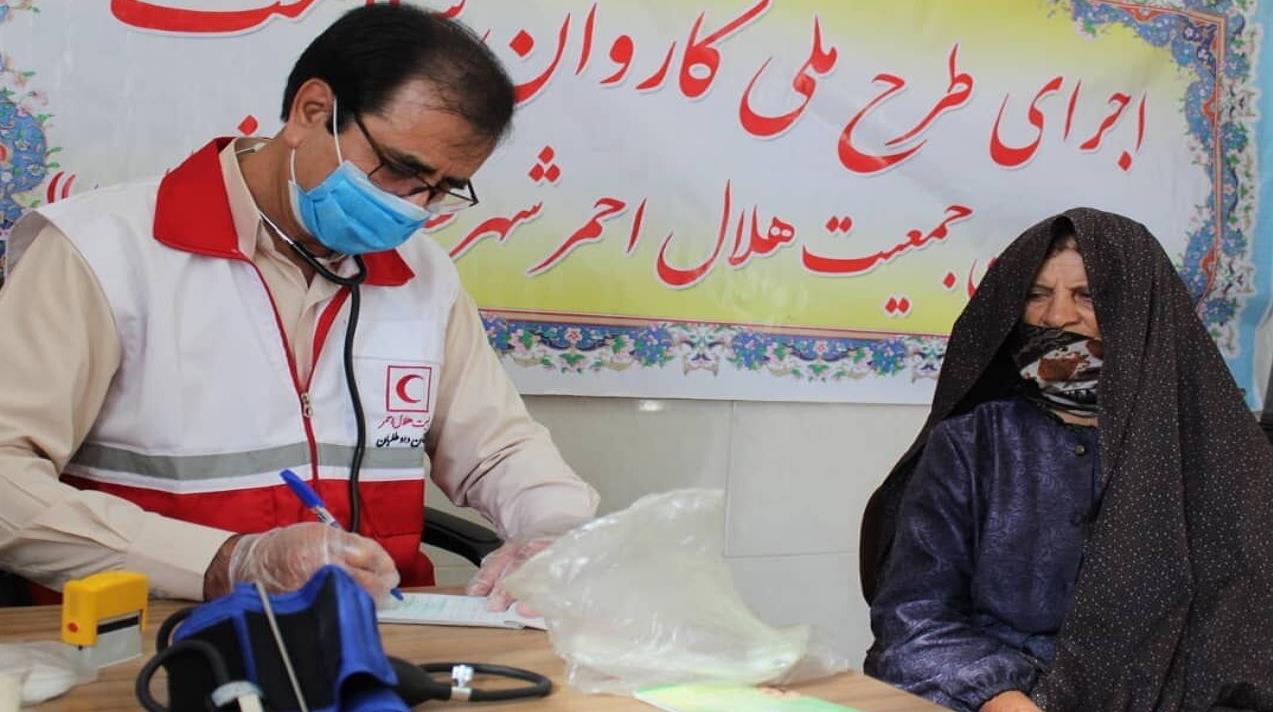 بهرهمندی بیش از ۱۳۰نفر از خدمات کاروان سلامت در روستای مرزانک