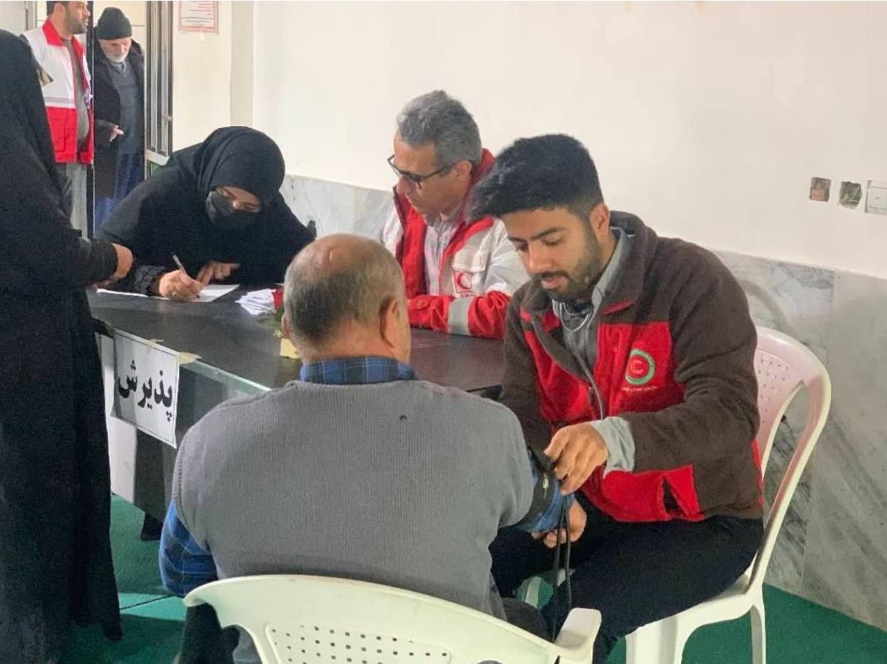بهرهمندی ۴۶۵ نفر از خدمات داوطلبانه هلالاحمر در مینودشت