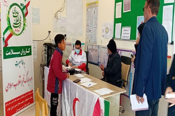 ویزیت رایگان ۴ هزار نفر در ایلام توسط 10 کاروان سلامت