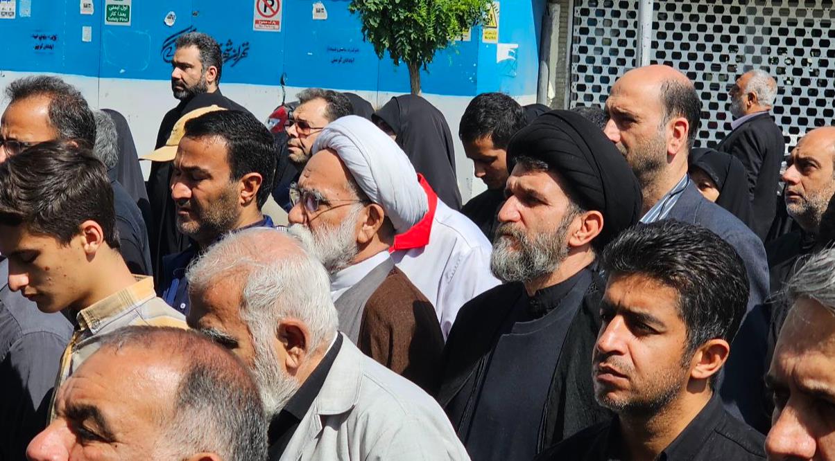 شکوه و عظمت مراسم تشییع پیکر شهید جمهور، نتیجه خدمت خالصانه و مردمی است