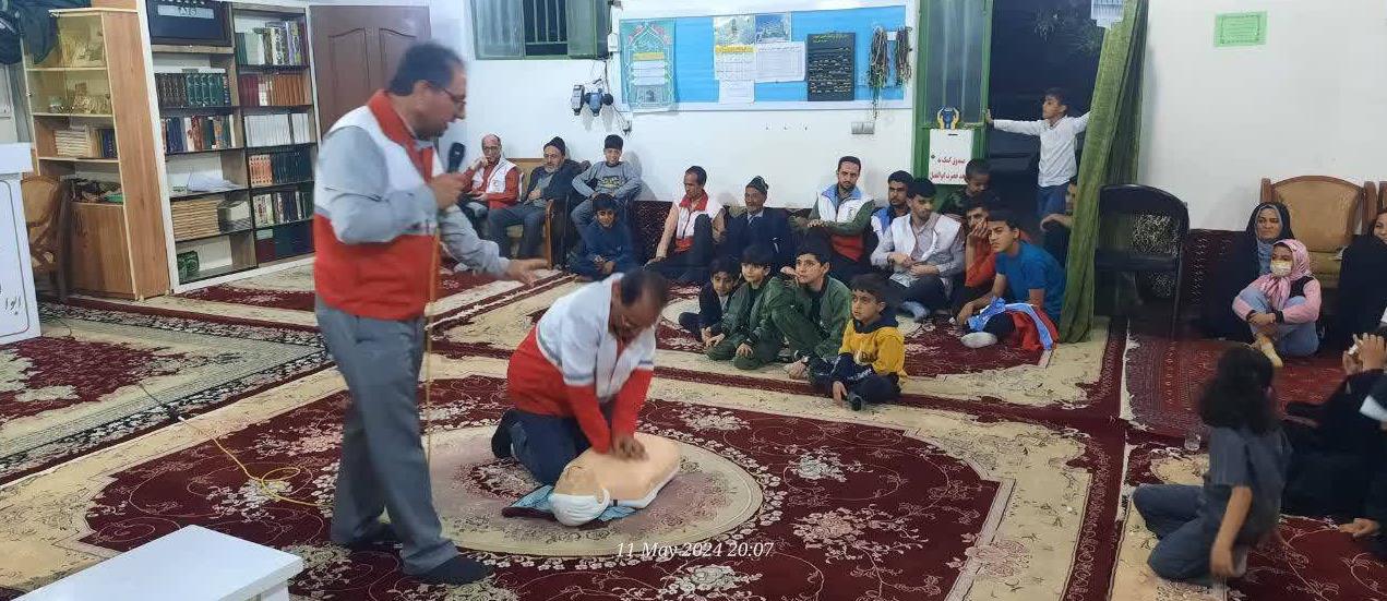 نقش خانههای هلال در زمان طلایی حوادث/ راهاندازی 8 هزار خانه هلال در کشور