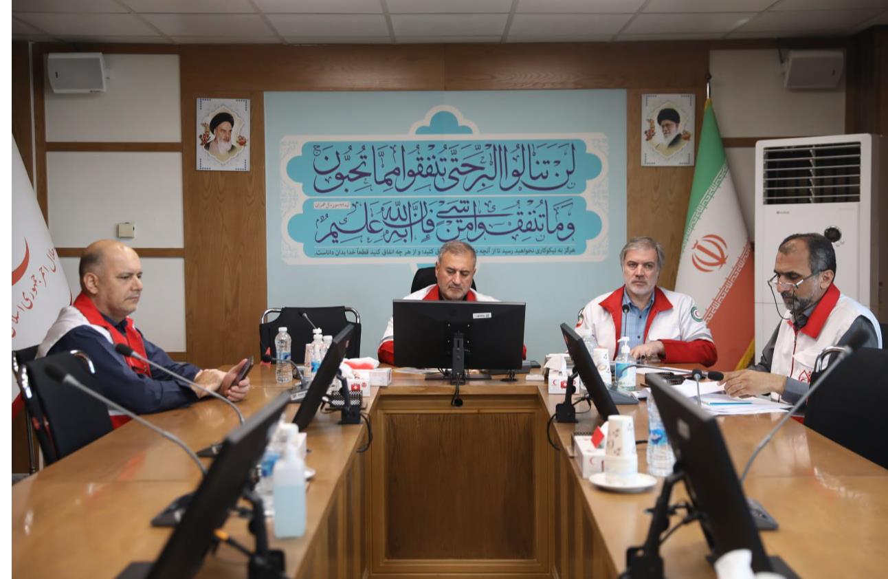 تشکیل جلسه شورای سیاست گذاری خانههای هلال با حضور دبیرکل جمعیت