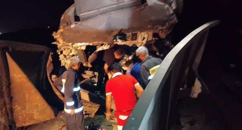 2 فوتی در حادثه برخورد 2 قطار باری در بندرعباس