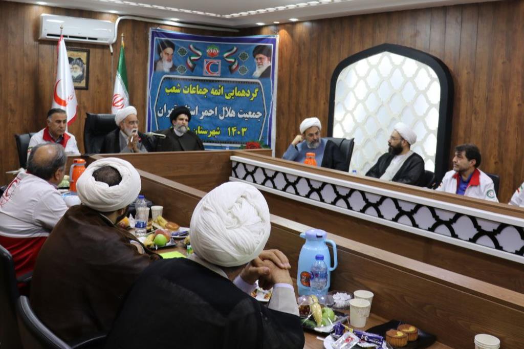 نماینده ولی فقیه در امدادگری به مثابه یک فرهنگ است؛ فرهنگی که انسانها را به نجات دیگران ترغیب میکند