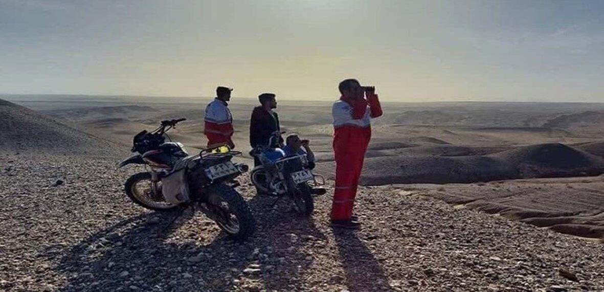 امدادگران در جست وجوی ۱۵ گردشگر مفقودی کویر طبس