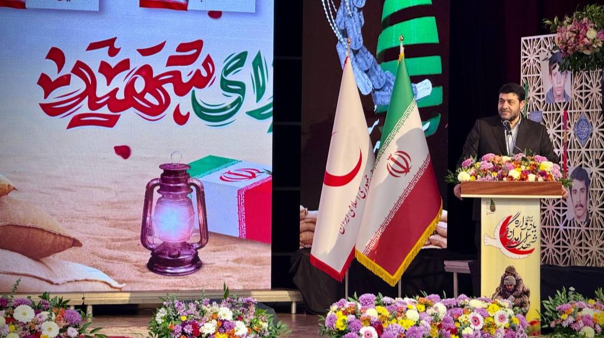 برگزاری یادوارههای استانی شهدای امدادگر با هدف انتقال پیام شهدا به جوانان