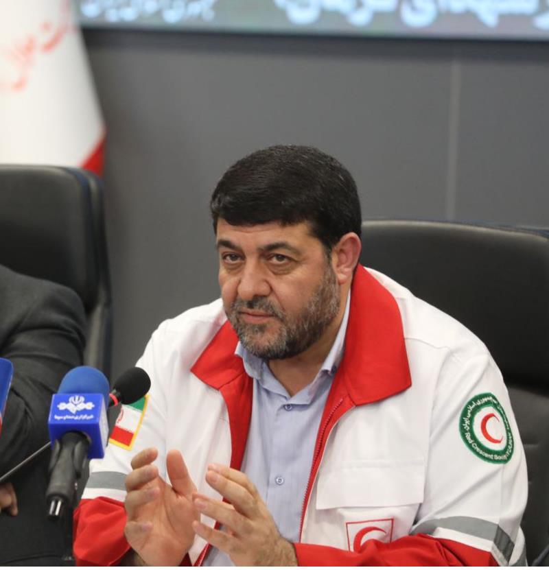 نمایندگان مجلس به جذب و استخدام امدادگران هلالاحمر کمک کنند