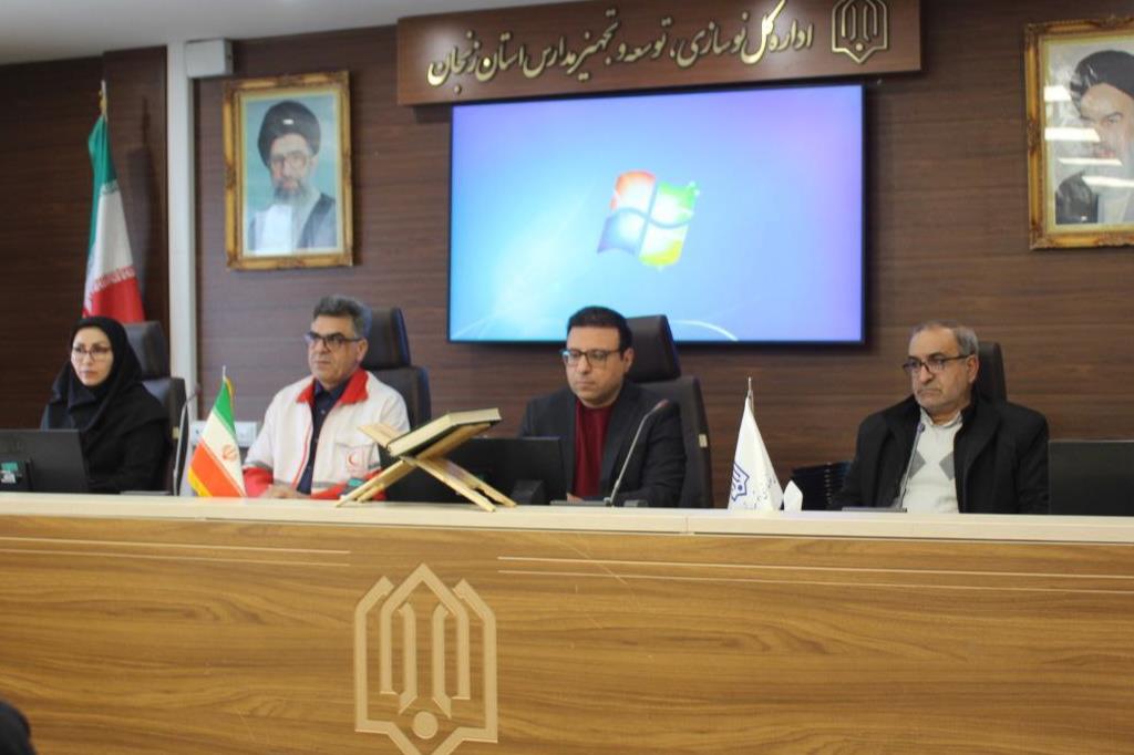 بهره‌مندی بیش از 5 هزار دانش آموز از خدمات کاروان نیکوکاری هلال‌احمر