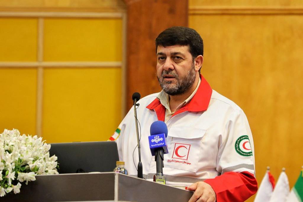 همایش خادمین پزشکی حج تمتع ۱۴۰۴ برگزار شد/ دکتر کولیوند: نجات جان و تضمین سلامت حجاج مهمترین وظیفه هلالاحمر در حج است