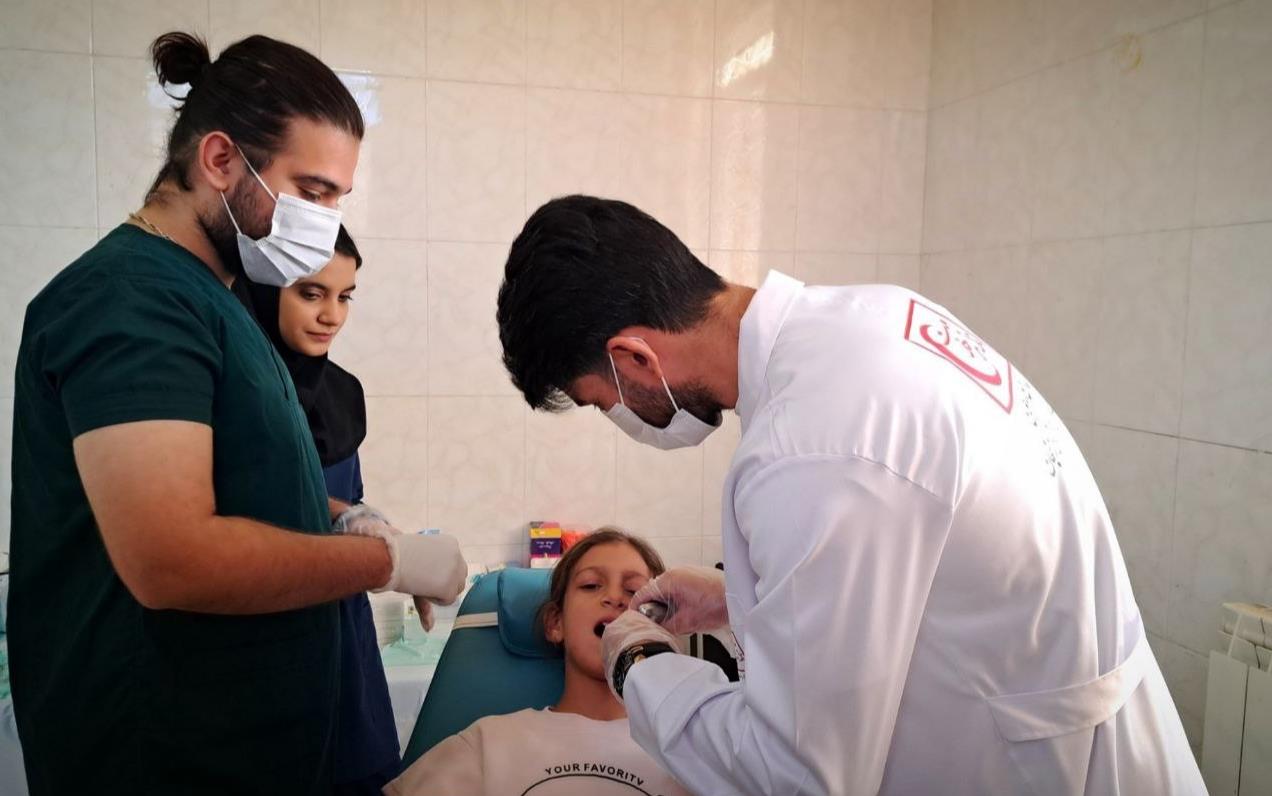 بهرهمندی ۸۶۸ نفر از خدمات رایگانی درمانی و دارویی در قالب "طرح نذر خدمت 8" در زنجان