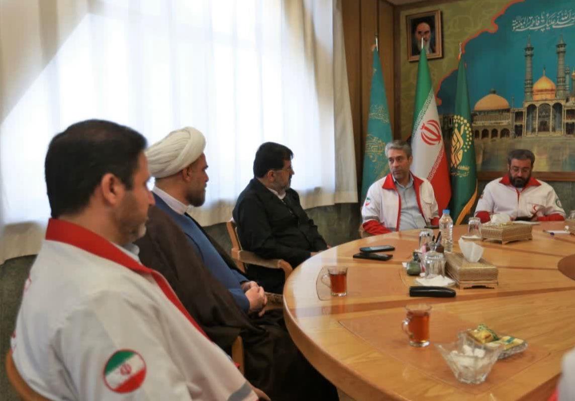 در دیدار معاون هلال‌احمر با استاندار قم بر تقویت همکاری‌ها در مدیریت بحران تأکید شد