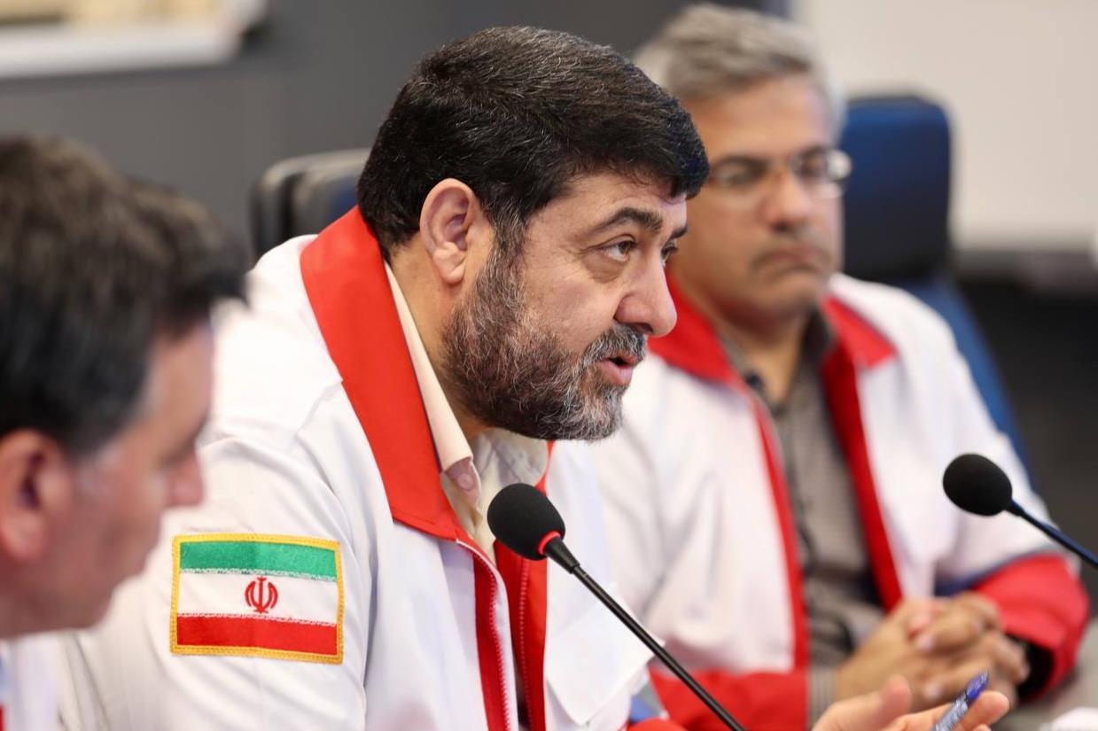 آموزش به همراه اخلاق نیکو است که ماندگار میشود