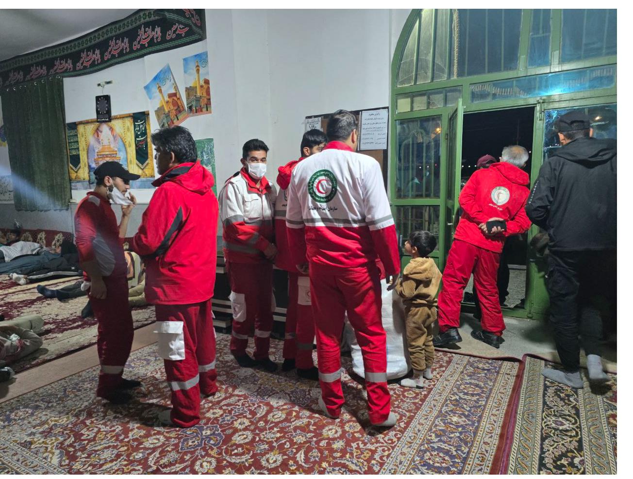 اسکان اضطراری ۲۴۰ مسافر در محور بردسکن ـ سبزوار