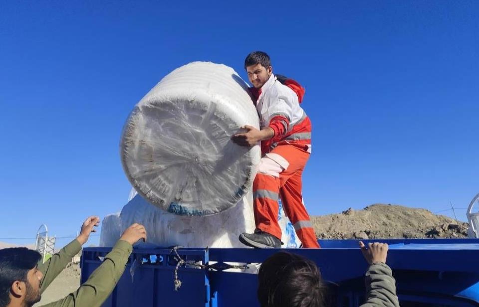 بهره‌مندی ٧٠۵٠ نفر از خدمات دومین مرحله نذر خدمت ۸ در قلعه‌گنج