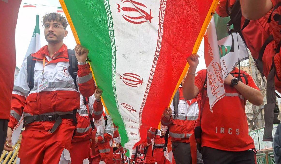 روایت یک حضور حماسی؛ خدمترسانی هلالاحمر به بیش از ۱۰ هزار نفر در ۲۲ بهمن