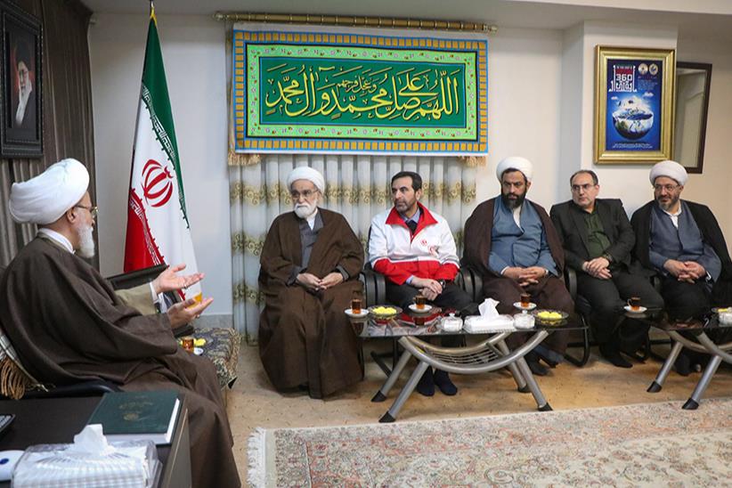 هلال احمر باید با محوریت کانونهای طلاب و هیئت حضرت علی اکبر(ع) پرچمدار تربیت نیروی فرهنگی باشد