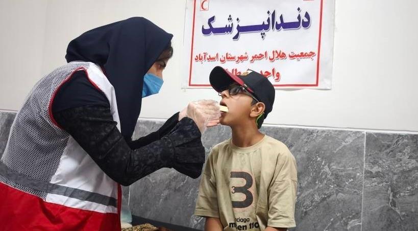 بهرهمندی بیش از ۲۵۰ نفر از خدمات کاروان سلامت هلال احمر اسدآباد