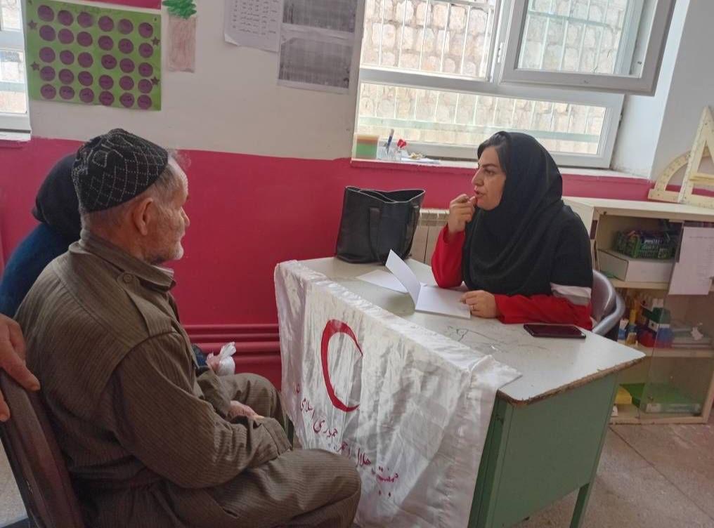 خدمترسانی کاروان سلامت هلالاحمر سنندج به ۴۸۵ نفر از روستاییان گزه دره و اهالی سه روستای اطراف
