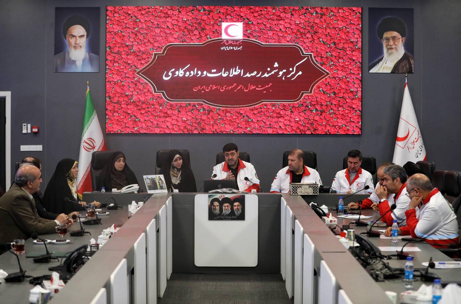 برگزاری نشست شورای معاونین جمعیت هلالاحمر با حضور معاون رئیسجمهور و مسئولان بنیاد شهید