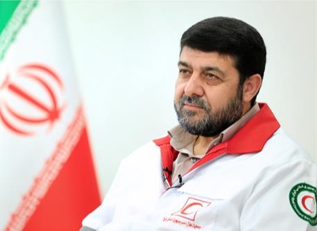 قدردانی دکتر کولیوند از بازنشستگان و خانواده امدادگران و نجاتگران هلال‌احمر/ خانواده؛ کانون تربیت مدافعان وطن